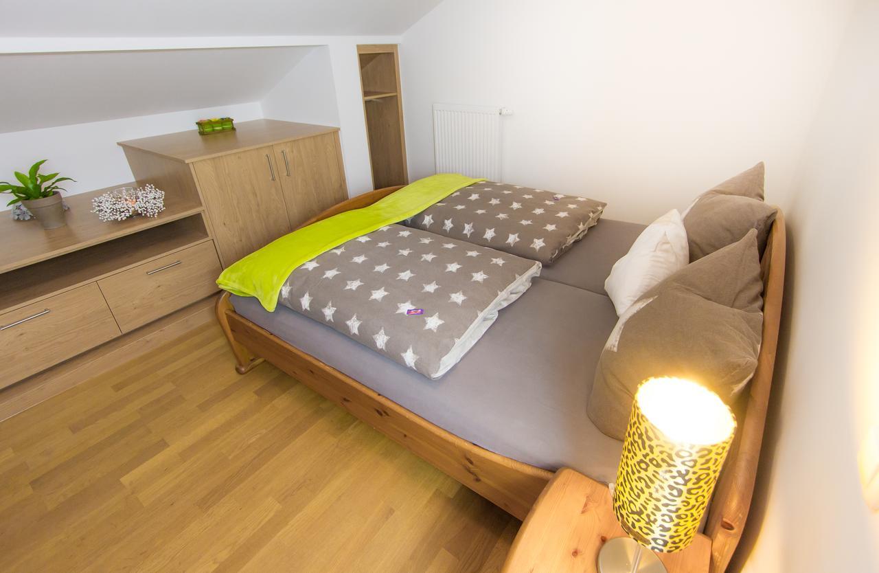 Hotel Alpenblick Riedering Esterno foto